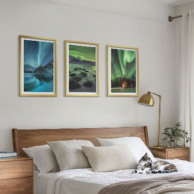 Večdelna slika v okvirju Zimske pokrajine gorovja Aurora