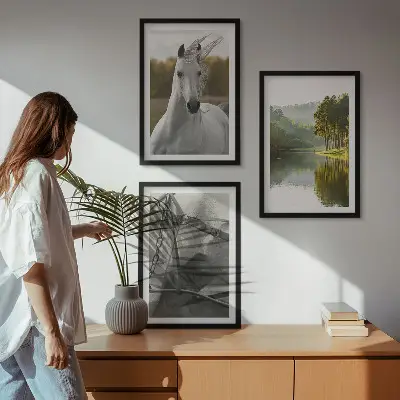 Komplet 3 slik v okvirju rečna narava z belimi konji