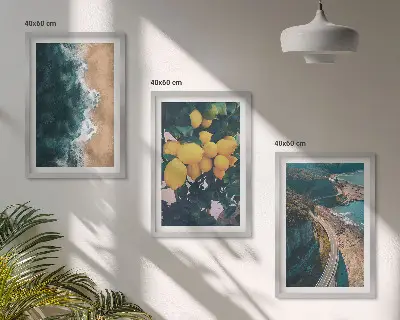 Večdelna slika v okvirju morska plaža z limonami in gorami