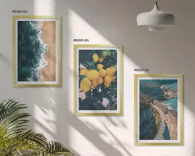 Večdelna slika v okvirju morska plaža z limonami in gorami