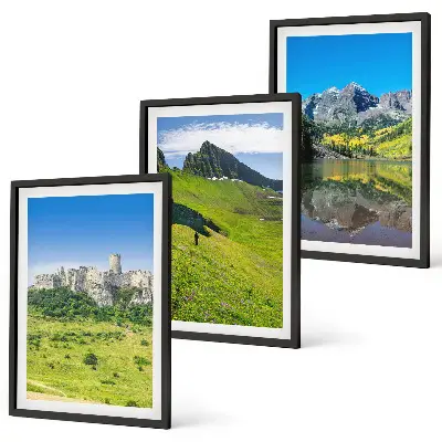 Zeleni griči z gradom komplet 3 slik v okvirju