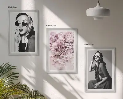 Elegantni portreti žensk s cvetjem triptih v okvirju