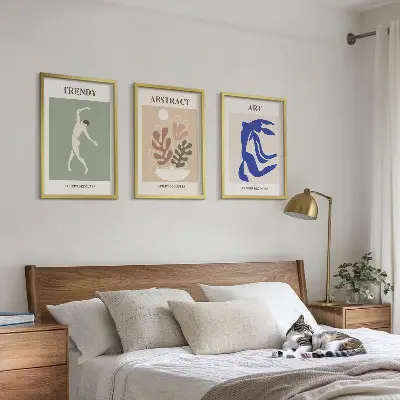 Matissejeve elegantne rastlinske figure triptih v okvirju