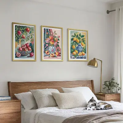 Rože in sadje v vazah večdelna slika v okvirju