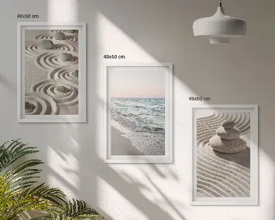 Komplet 3 slik v okvirju z motivom valov, peska, vode in kamenja na plaži