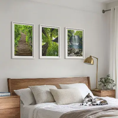 Komplet 3 slik v okvirju motiv gozda in slapa z vegetacijo