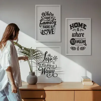 Večdelna slika v okvirju z motivom družine, ljubezni, doma in topline