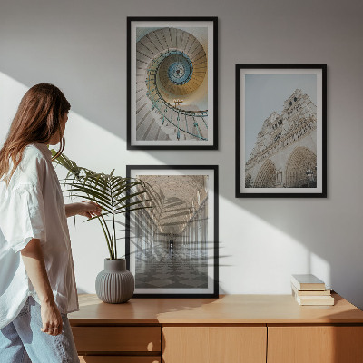Set 3 slik v okvirju Spiralno stopnišče fasade katedrale