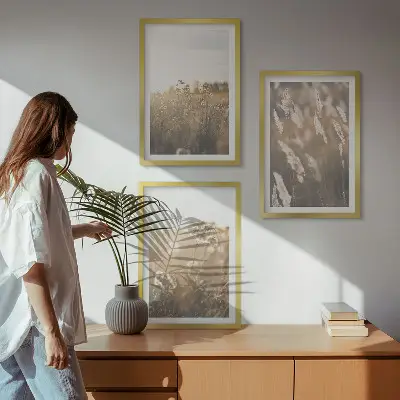 Komplet 3 slik v okvirju motiv krajine s travo in cvetjem