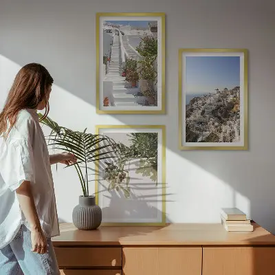 Bele stopnice, pogled na Santorini triptih v okvirju