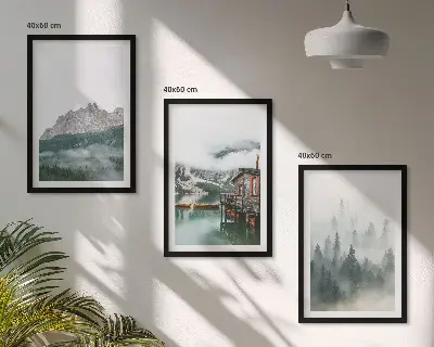 Komplet 3 slik v okvirju gore, jezero, koča in megla