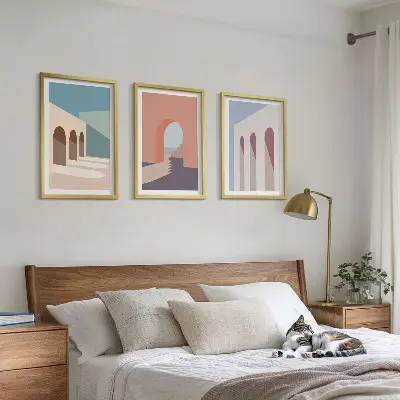 Pastelna arhitekturna grafika triptih v okvirju