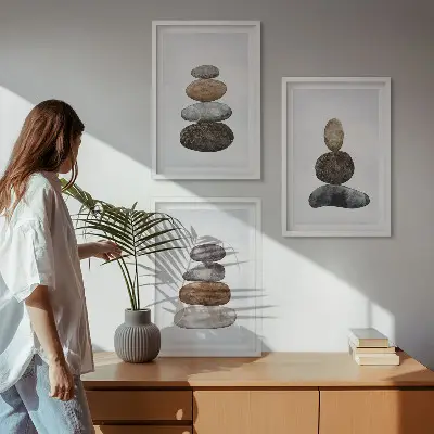 Minimalistični boho kamni triptih v okvirju