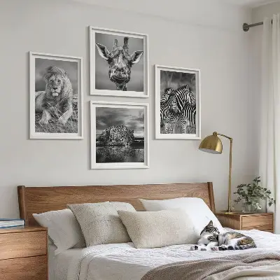 Komplet slik nad zofo z motivi divjih živali, kot so lev, jaguar, žirafa in zebre