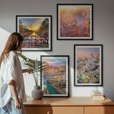 Pripravljena stenska galerija Sončni zahodi ob morju