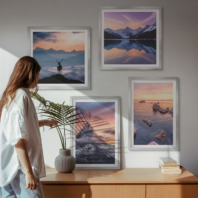 Pripravljena stenska galerija Pokrajine gore jezera jelen