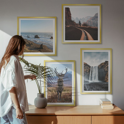 Pripravljena stenska galerija Gorske pokrajine slap jelenje plaže