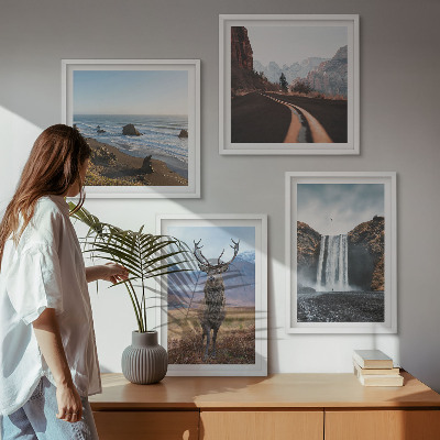 Pripravljena stenska galerija Gorske pokrajine slap jelenje plaže