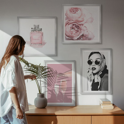 Pripravljena stenska galerija Elegantni roza dodatki