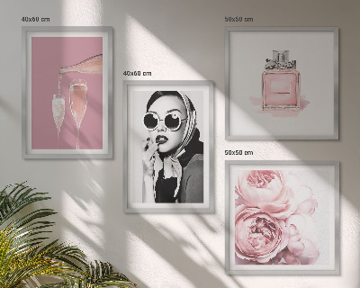 Pripravljena stenska galerija Elegantni roza dodatki