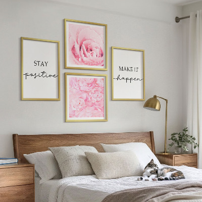 Pripravljena stenska galerija Minimalistično rožnato cvetje