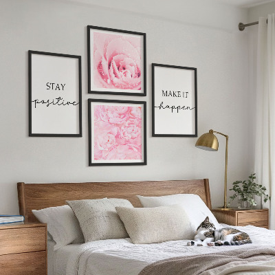 Pripravljena stenska galerija Minimalistično rožnato cvetje