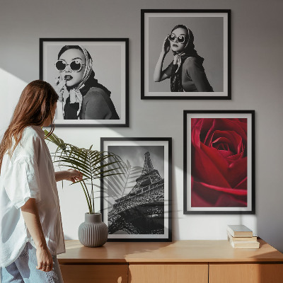 Set 4 slik v okvirju Pariška dama z Eifflovimi očali