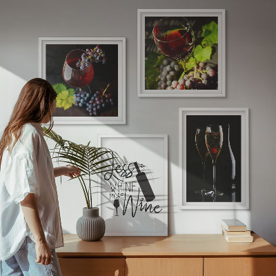 Komplet slik nad zofo Kozarci vina z grozdjem in napisom
