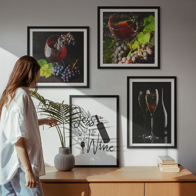 Komplet slik nad zofo Kozarci vina z grozdjem in napisom