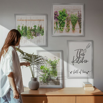 Pripravljena stenska galerija Kuhinjska tema s suhimi zelišči
