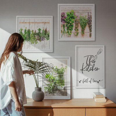 Pripravljena stenska galerija Kuhinjska tema s suhimi zelišči