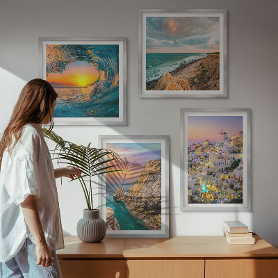 Pripravljena stenska galerija Morski valovi, bele hiše na Santoriniju