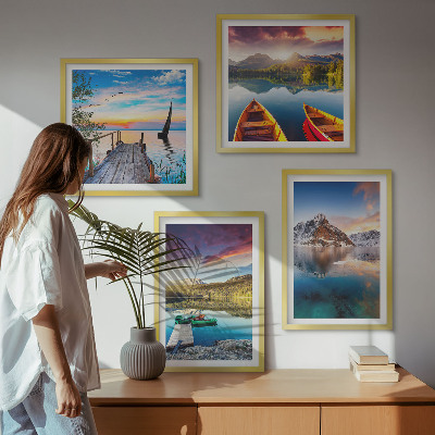 Pripravljena stenska galerija Jezera gore pokrajina čoln