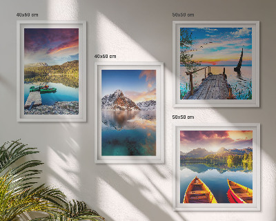 Pripravljena stenska galerija Jezera gore pokrajina čoln
