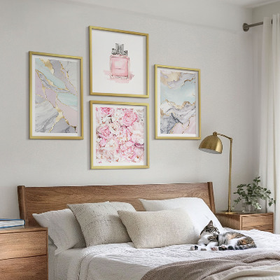 Pripravljena stenska galerija Rožnate rože marmorni pastel
