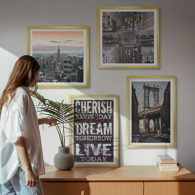 Pripravljena stenska galerija Citat o newyorških pokrajinah