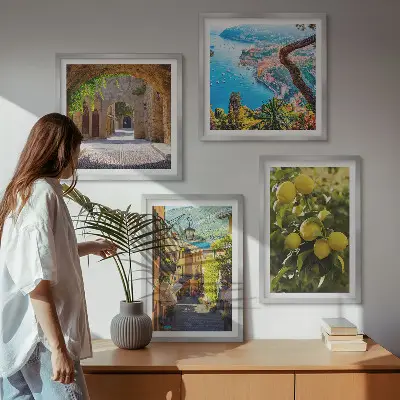 Komplet štirih slik v okvirju obmorske ulice in morje limon