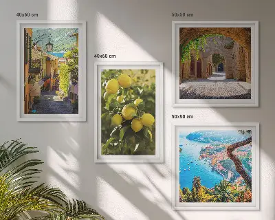 Komplet štirih slik v okvirju obmorske ulice in morje limon