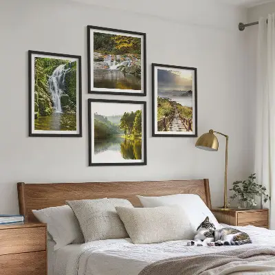 Pripravljena stenska galerija jesenski slapovi v gorah z oblaki