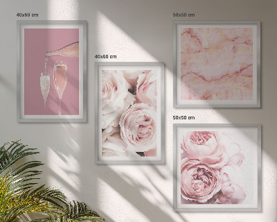 Pripravljena stenska galerija Vrtnice šampanjsko-marmorni pastel