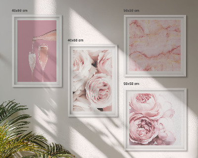Pripravljena stenska galerija Vrtnice šampanjsko-marmorni pastel