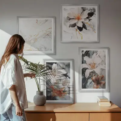 Komplet 4 slik v okvirju z motivom belo-črnih marmornih rož