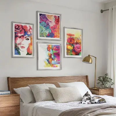 Pripravljena stenska galerija portret v intenzivnih cvetličnih barvah