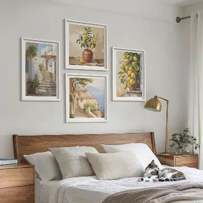 Pripravljena stenska galerija limonske ulice in pogled na morje