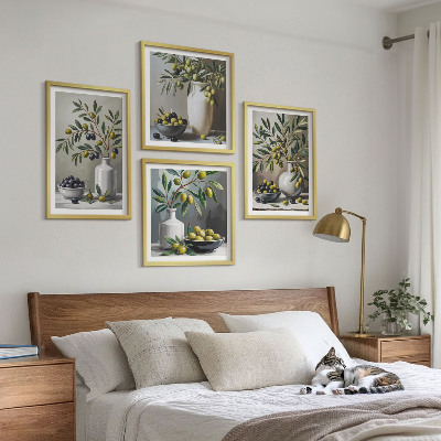 Pripravljena stenska galerija Olive v keramični sivi barvi