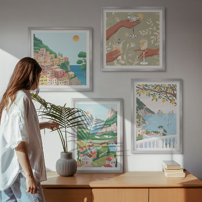 Pripravljena stenska galerija Pastelne obmorske hiše