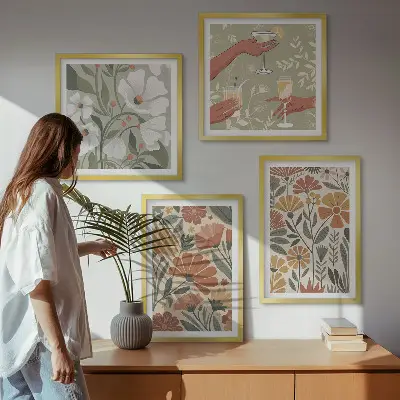 Pripravljena stenska galerija cvetlični vzorci v oranžni in zeleni barvi