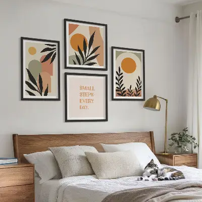 Komplet slik nad zofo z abstraktnimi rastlinskimi motivi