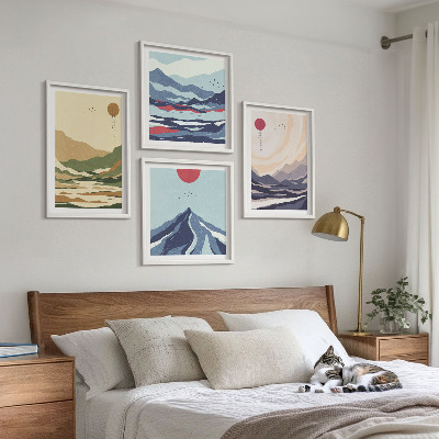 Pripravljena stenska galerija Pastelne gore v japonskem slogu