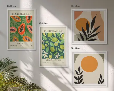 Pripravljena stenska galerija z boho vzorci papaje